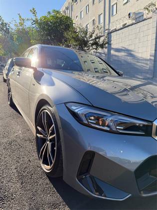 BMW 320i 2.0 16V TURBO FLEX M SPORT AUTOMÁTICO BMW 320i 2.0 16V TURBO FLEX M SPORT AUTOMÁTICO